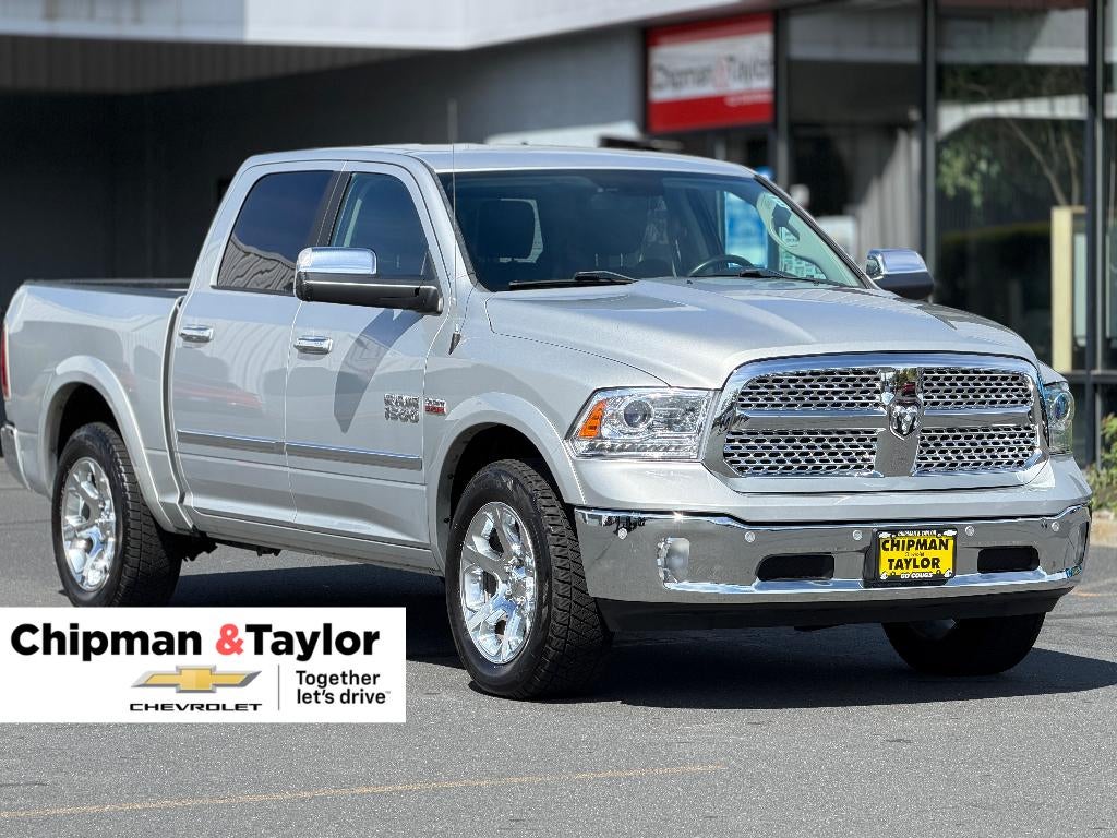 2017 RAM 1500 Laramie 4x4 Crew Cab 5'7's photo