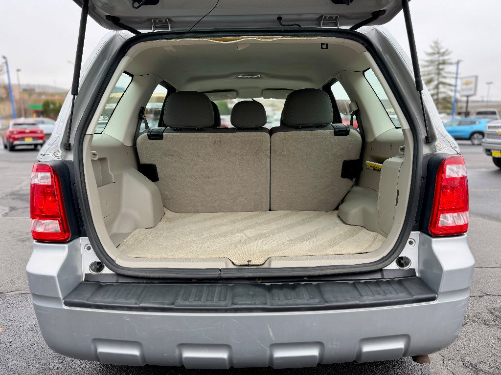 2010 Ford Escape XLS