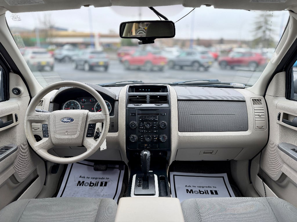 2010 Ford Escape XLS