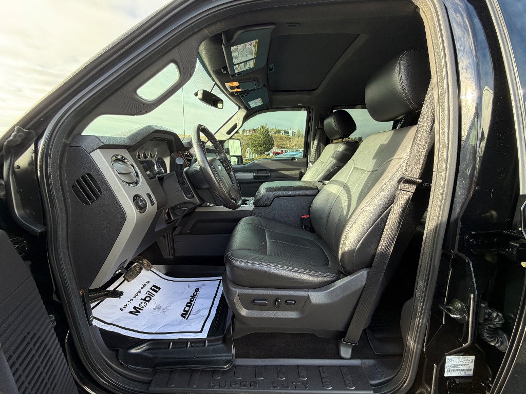 2016 Ford Super Duty F-250 SRW Lariat