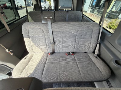 2025 Chevrolet Express Passenger 1LT