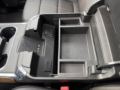 2025 Chevrolet Silverado 3500 HD High Country