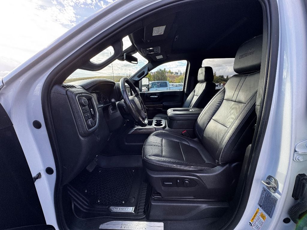 2022 Chevrolet Silverado 3500 HD High Country