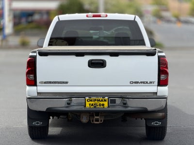 2005 Chevrolet Silverado 1500 HD LS