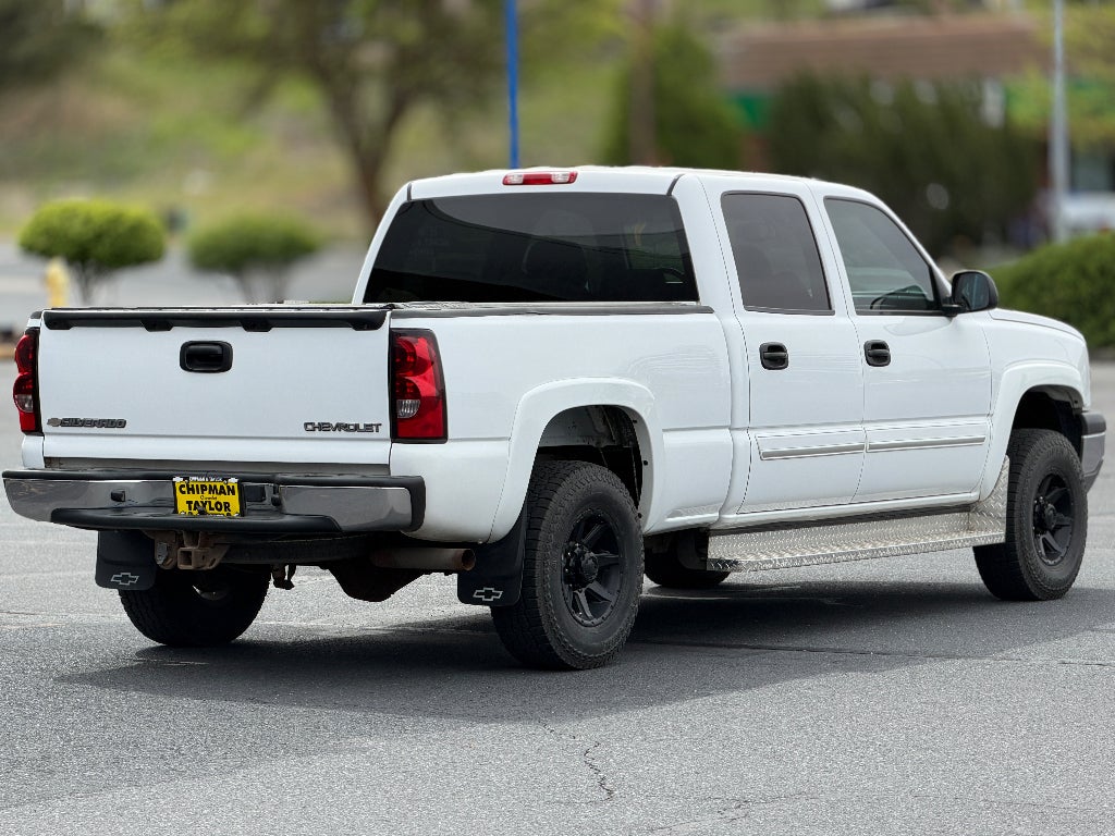 2005 Chevrolet Silverado 1500 HD LS
