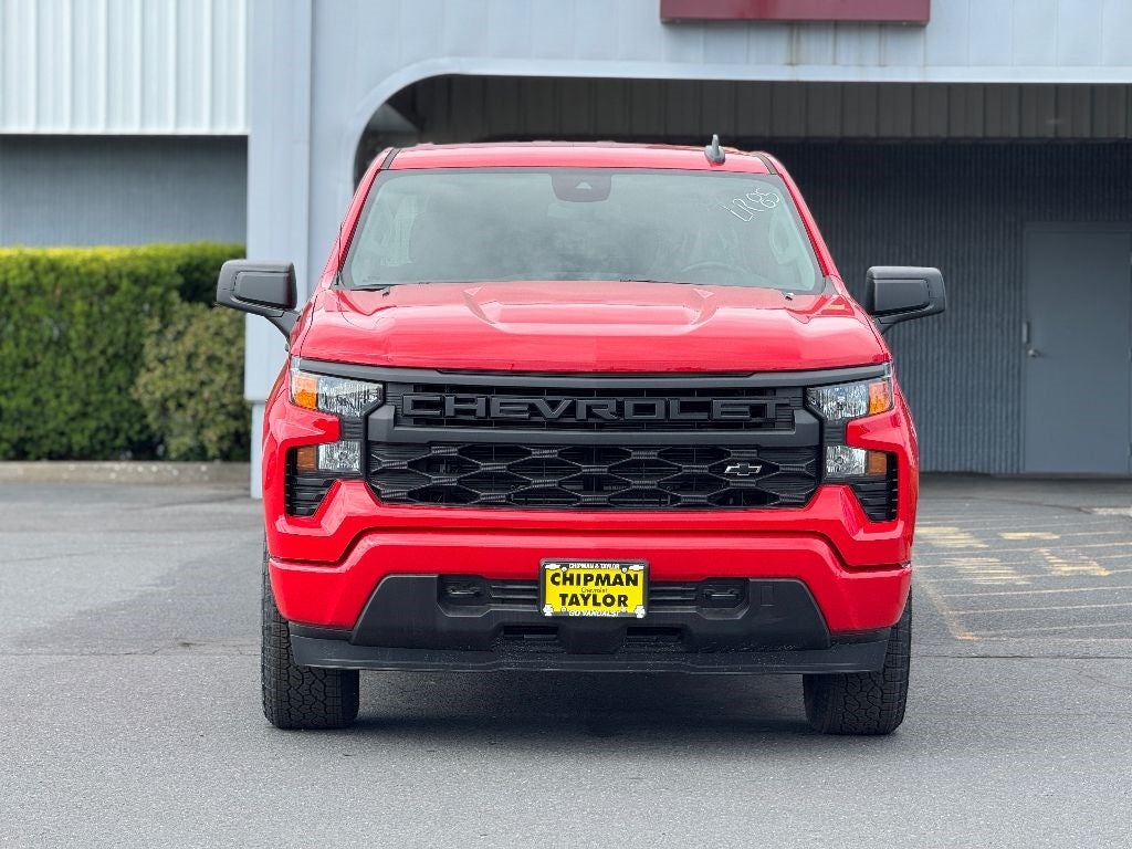 2025 Chevrolet Silverado 1500 Custom