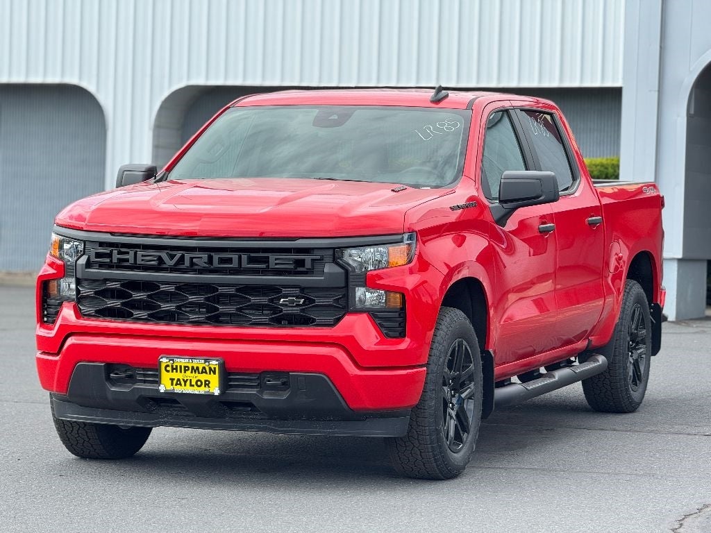 2025 Chevrolet Silverado 1500 Custom