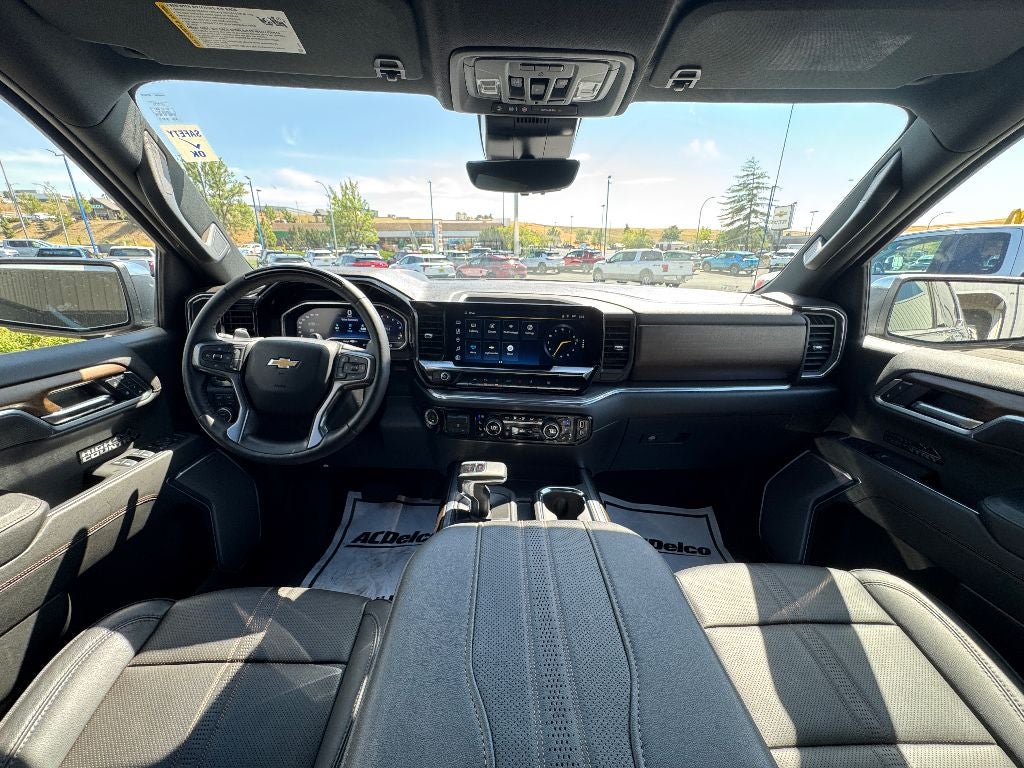 2025 Chevrolet Silverado 1500 High Country