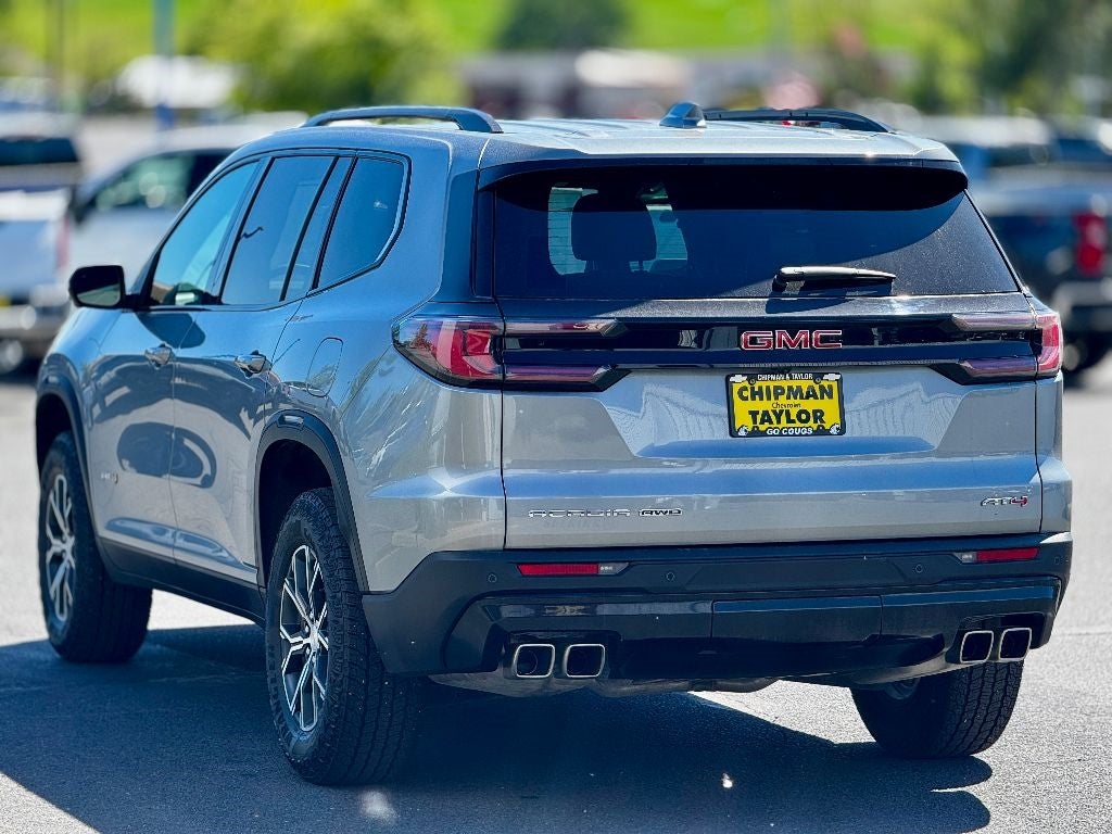 2024 GMC Acadia AT4