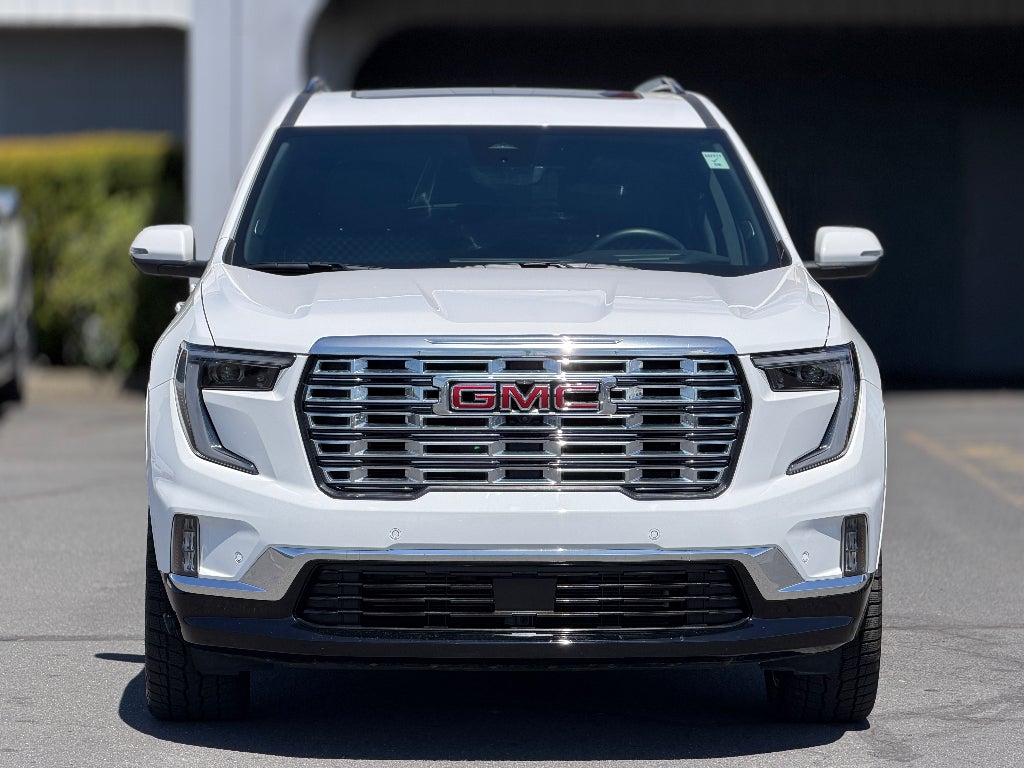2025 GMC Acadia Denali