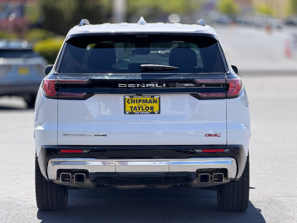 2025 GMC Acadia Denali