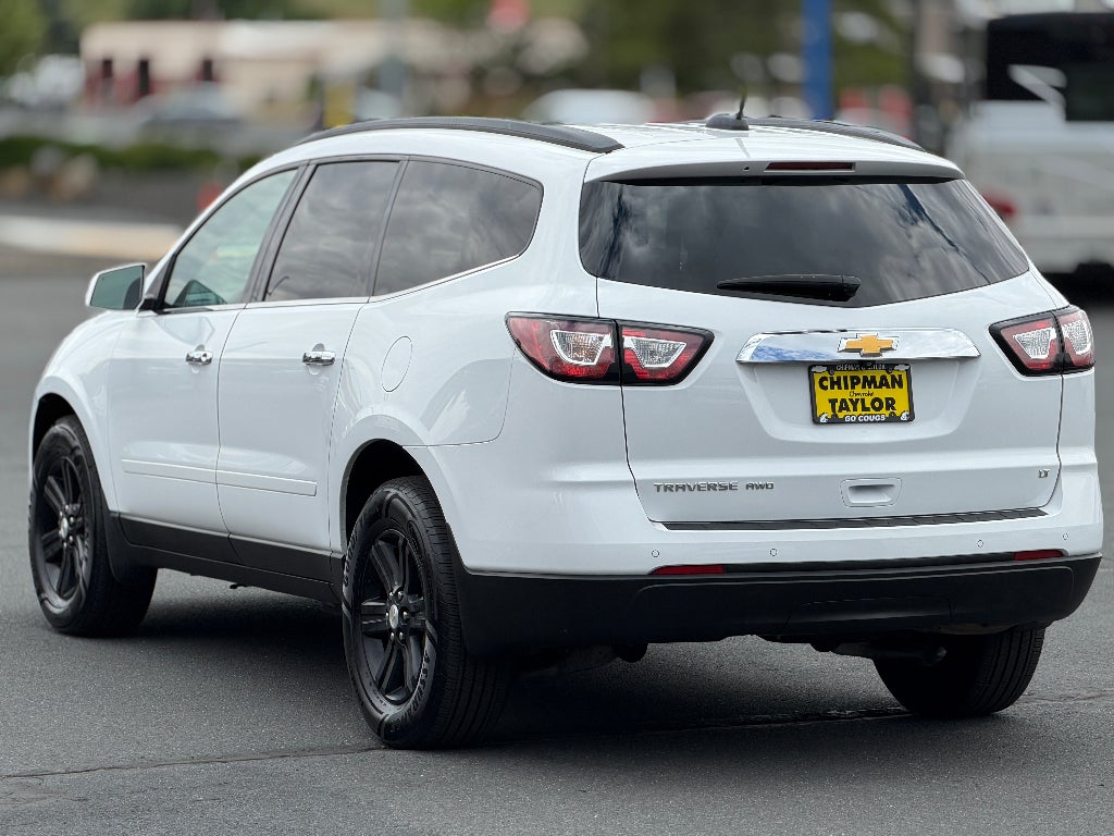 2017 Chevrolet Traverse LT