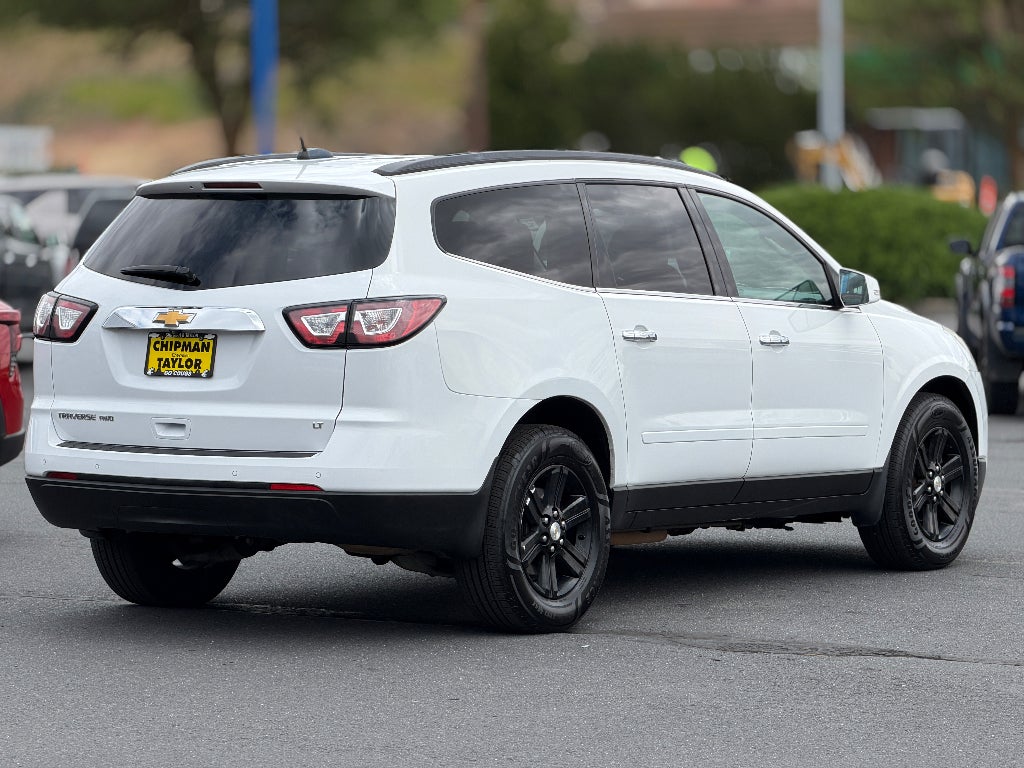 2017 Chevrolet Traverse LT