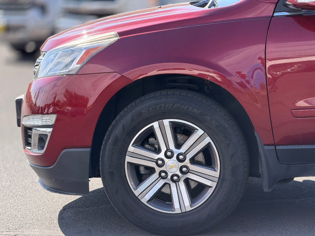 2017 Chevrolet Traverse LT