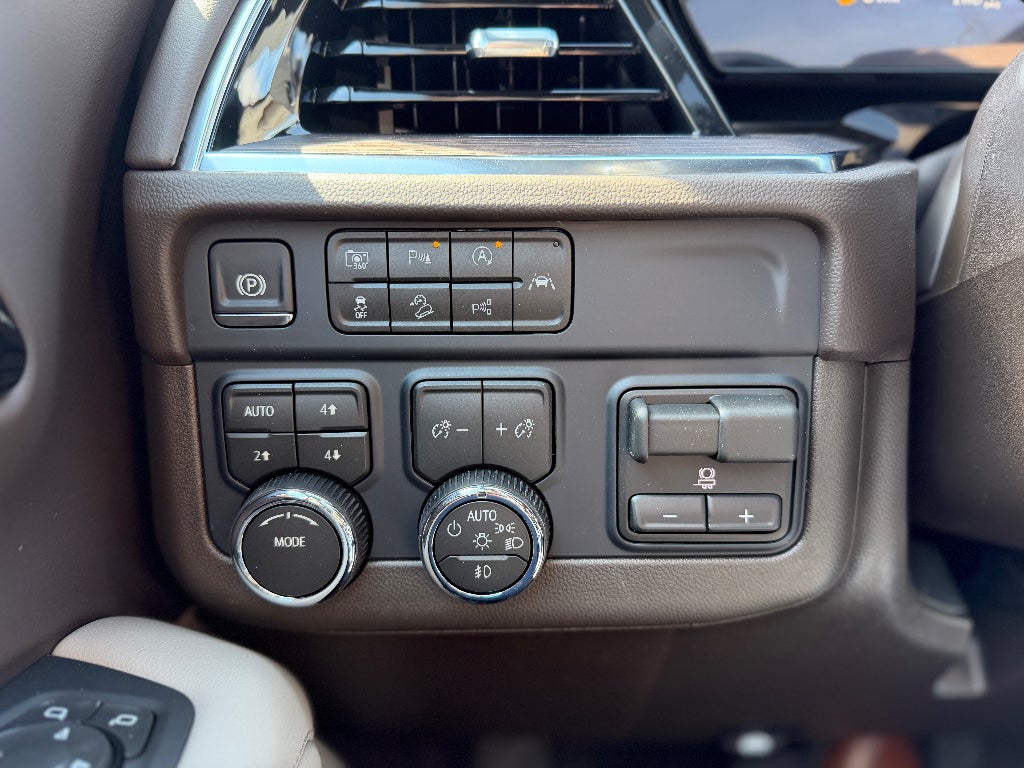 2026 Chevrolet Tahoe Z71 - Photo 7