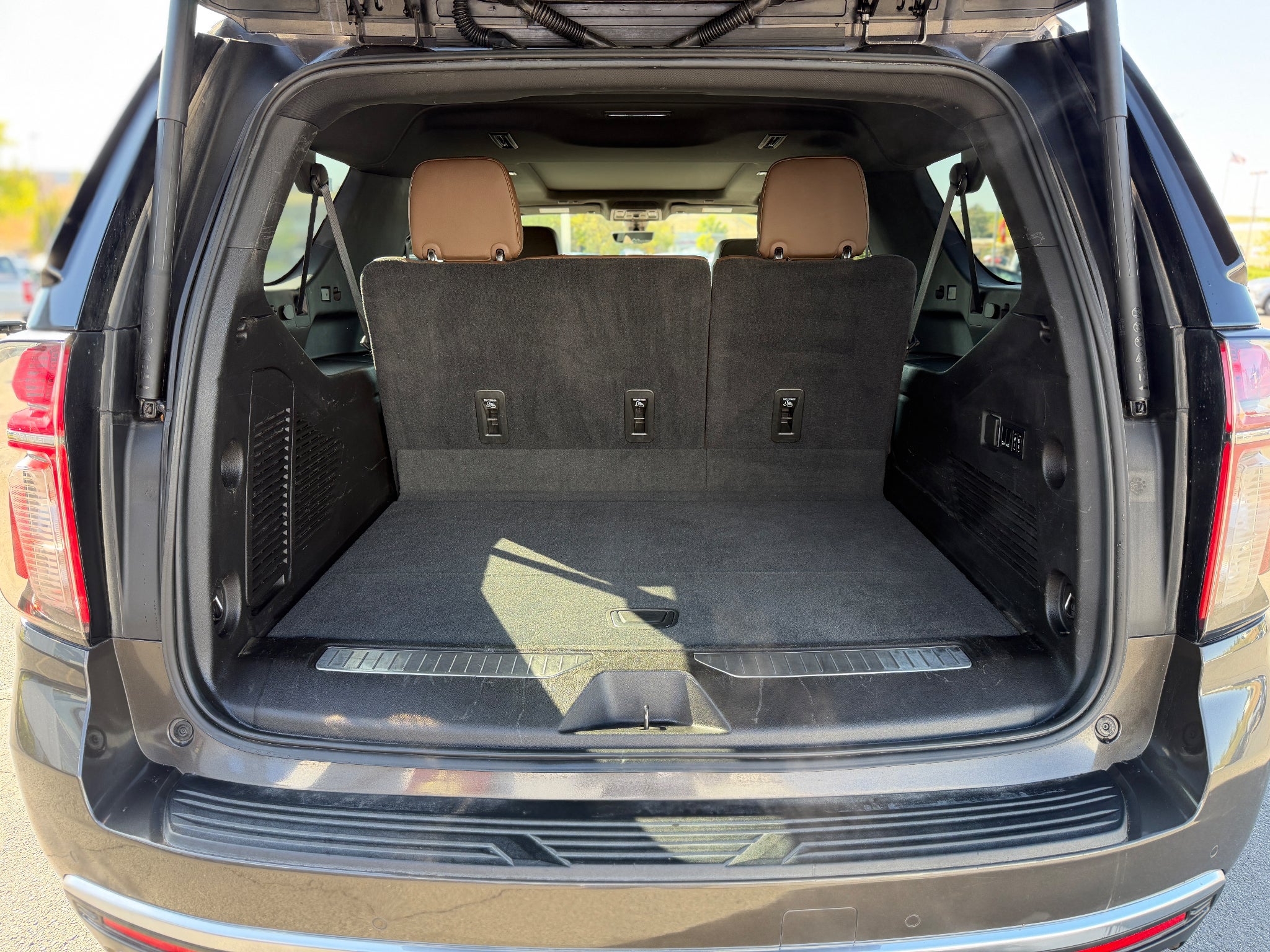 2021 Chevrolet Suburban High Country