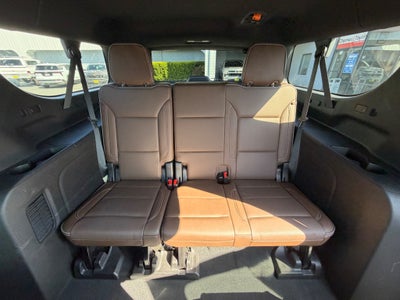 2021 Chevrolet Suburban High Country