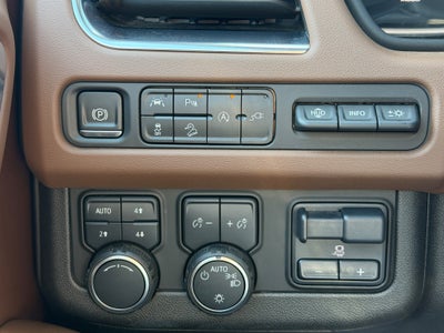 2021 Chevrolet Suburban High Country