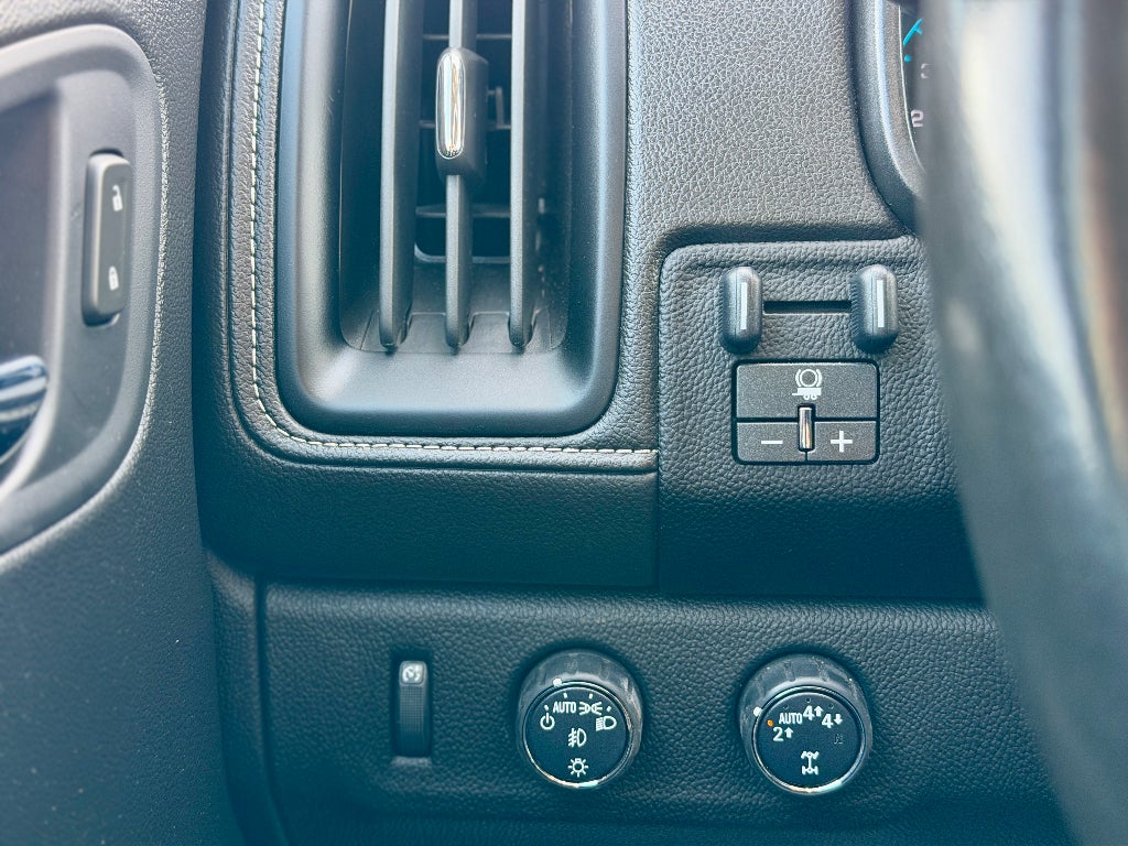 2021 GMC Canyon Denali