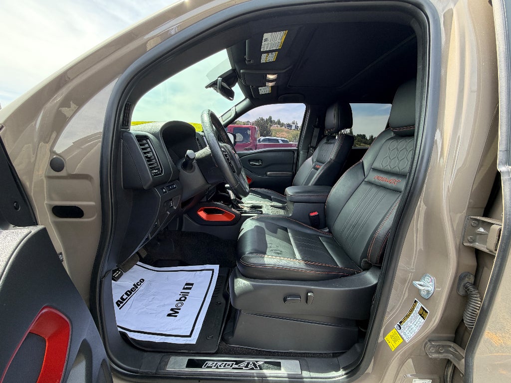 2023 Nissan Frontier PRO-4X