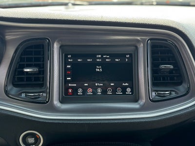 2022 Dodge Challenger SXT