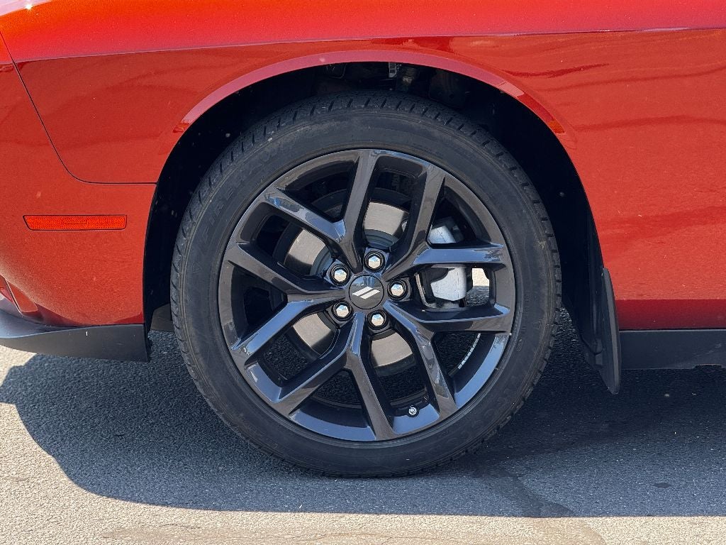 2022 Dodge Challenger SXT
