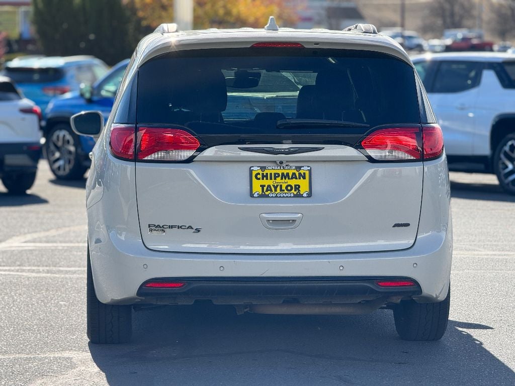 2020 Chrysler Pacifica Launch Edition
