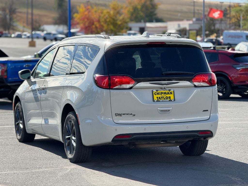 2020 Chrysler Pacifica Launch Edition