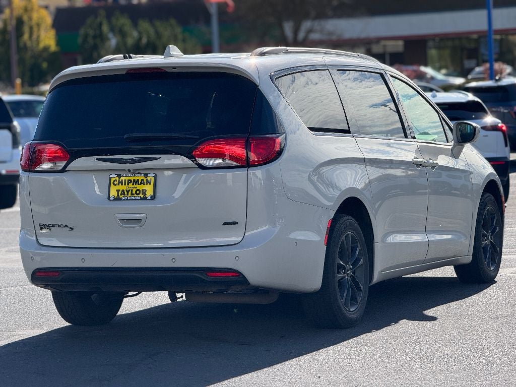 2020 Chrysler Pacifica Launch Edition