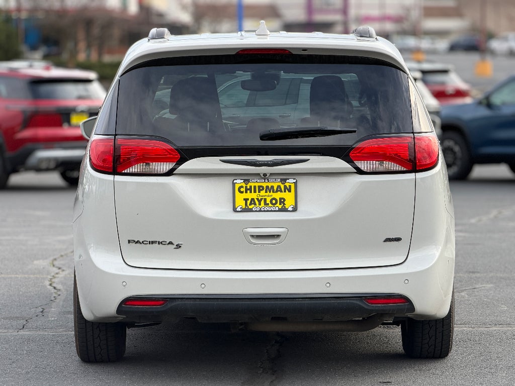 2020 Chrysler Pacifica Launch Edition