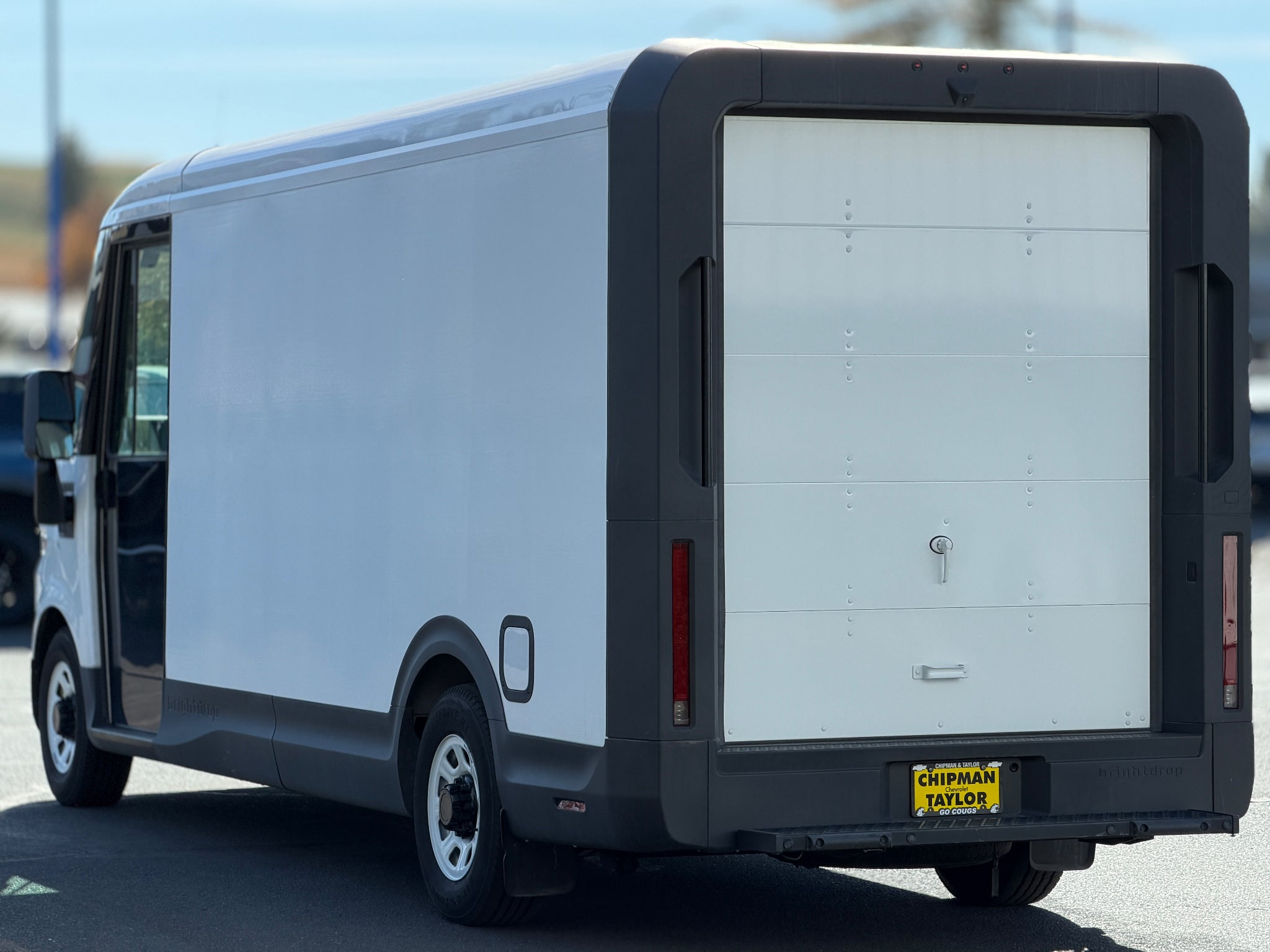 2024 BrightDrop Zevo 600 EJY