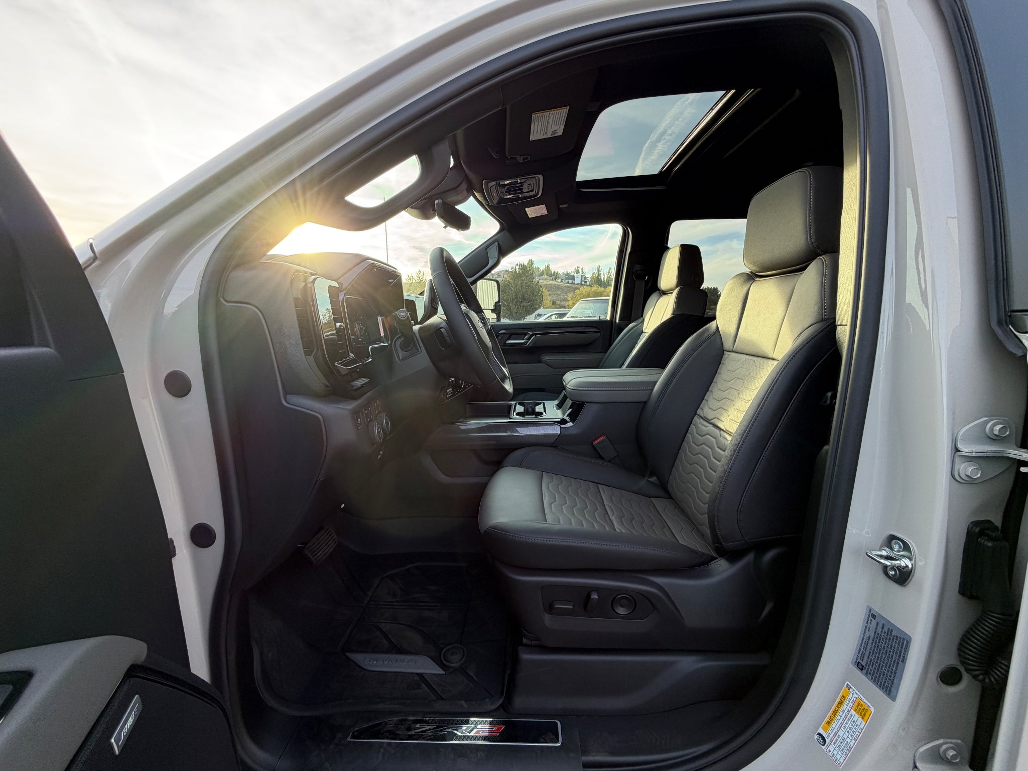 2026 Chevrolet Silverado 2500 HD ZR2 - Photo 22