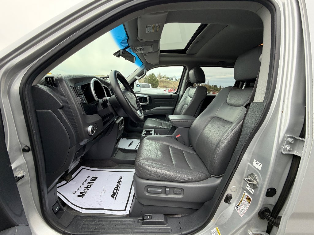 Used 2008 Honda Ridgeline RTL with VIN 2HJYK16518H508521 for sale in Pullman, WA