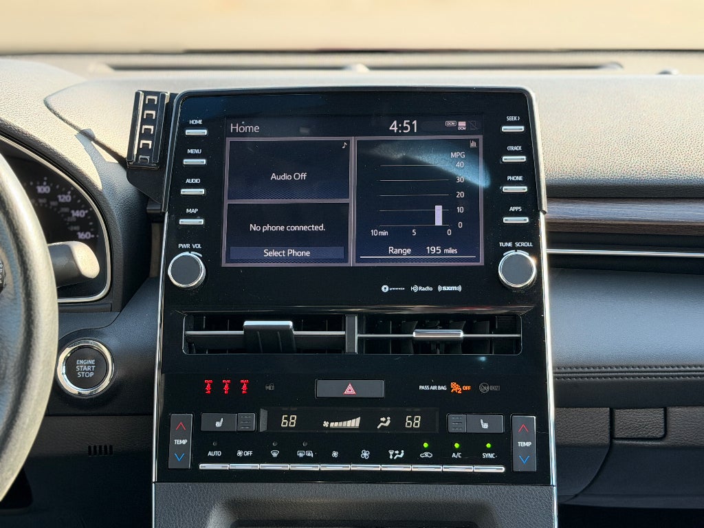 2022 Toyota Avalon XLE