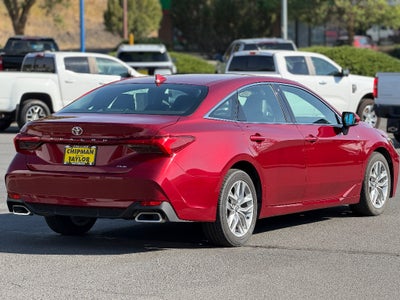 2022 Toyota Avalon XLE