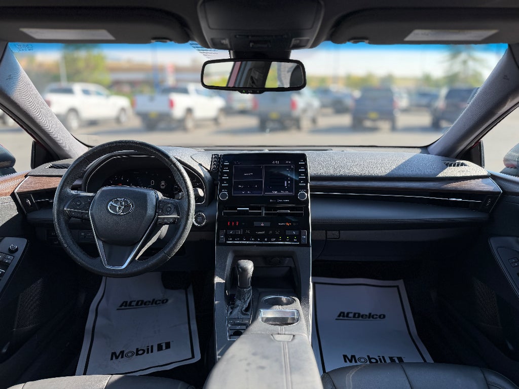 2022 Toyota Avalon XLE