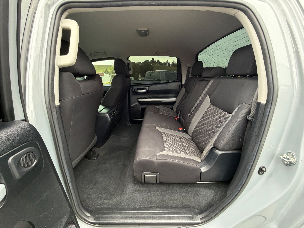 2019 Toyota Tundra 4WD SR5